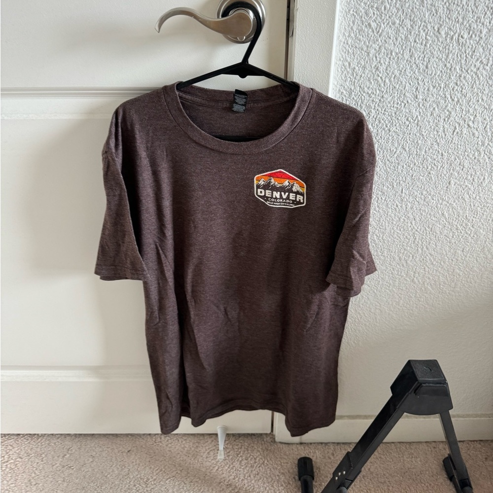 Denver Colorado Souvenir Mens Brown Tee T-Shirt Medium